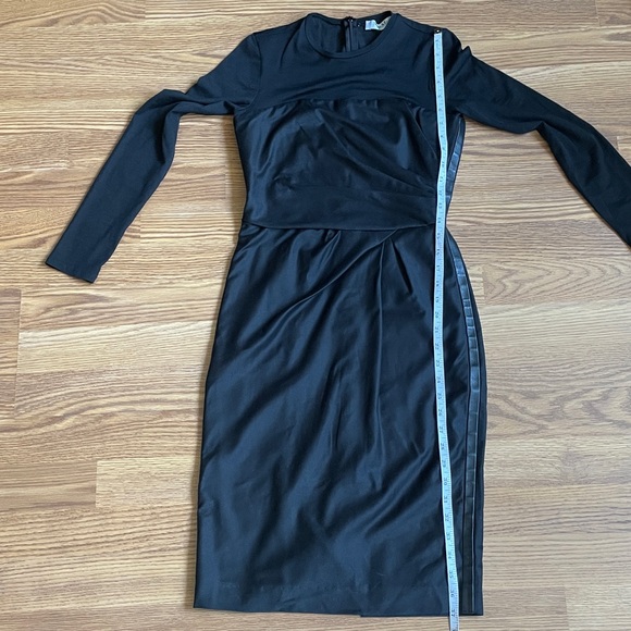 Max Mara Black Sheath Dress Sheer Shoulder Sleeve Leather Trim Made in Italy - Picture 7 of 16